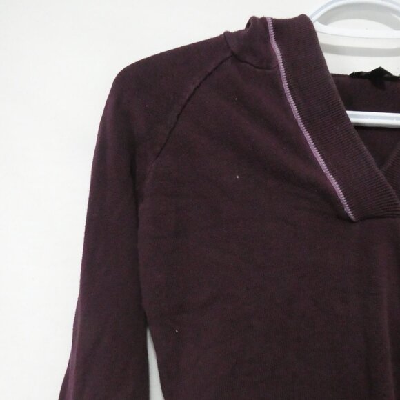 JACOB JR | xl - extra large | Dark Casual V-Neck Hoodie - Picture 4 of 15